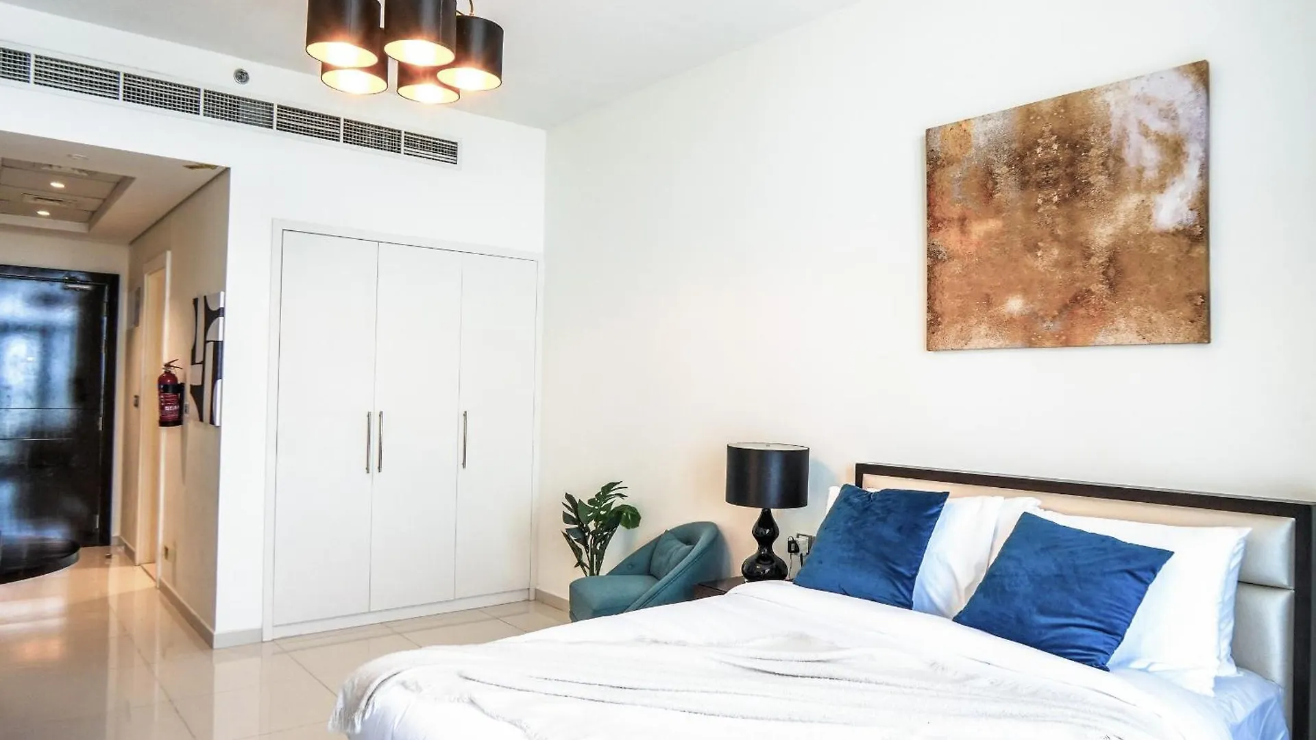 Easygo - Cozy Stu In Damac Ghalia Jvc Dubai Apartment